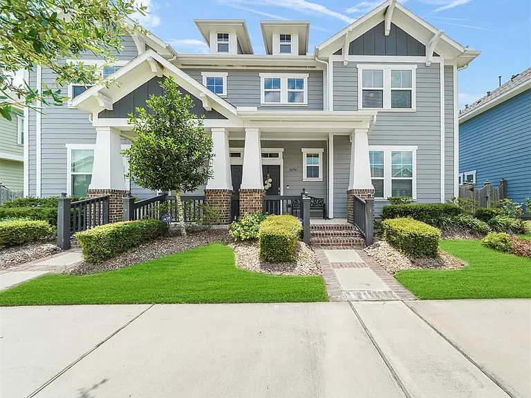 17023 Canosa Dr — Photo 1