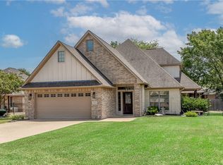 1742 Creekside Cir, College Station, TX 77845