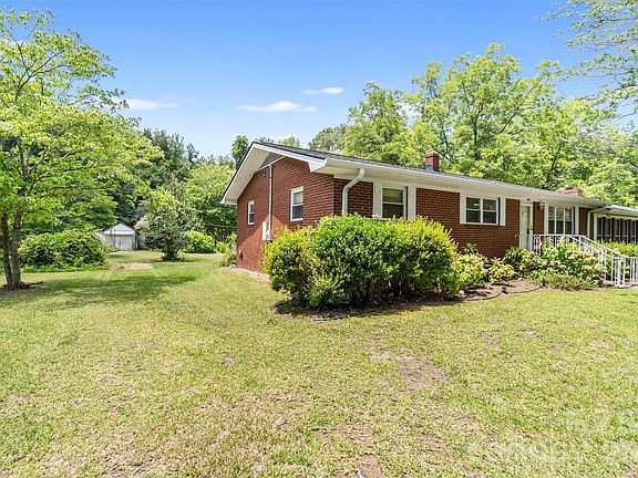 5th image of 509 Lakeview Dr