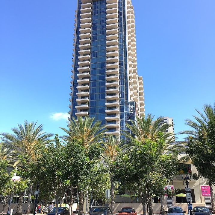 1st image of 550 Front St Unit 408