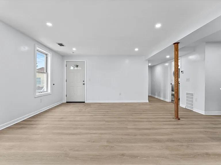 53 West St #1 — Photo 16