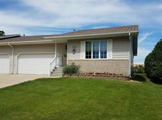 700 24th Ave SW, Minot, ND 58701