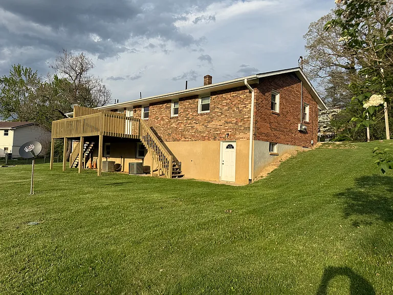 1255 Cambria St NE #A — Photo 20