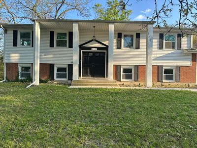 523 Circle Dr, University Park, IL, 60484