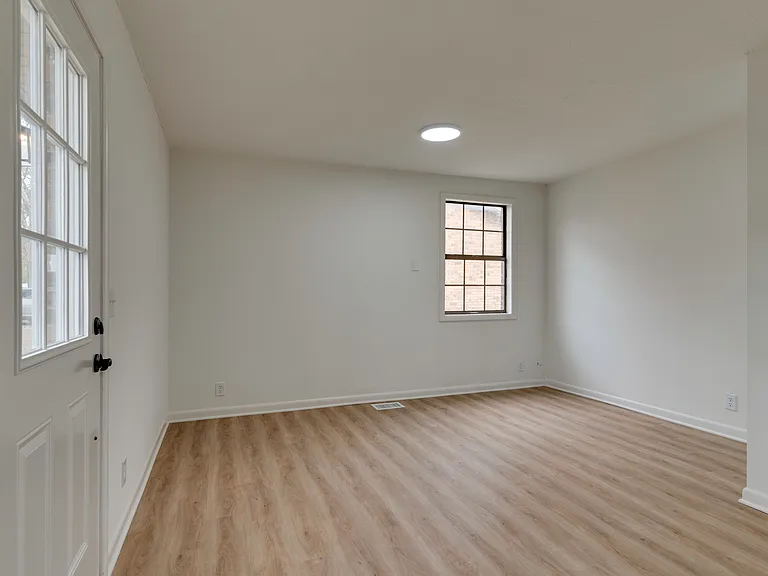 3016 Stokers Ln #3016 — Photo 11