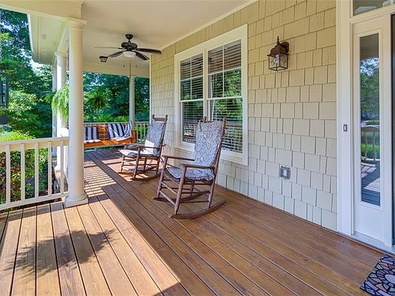 4th image of 83 Fern Park Dr