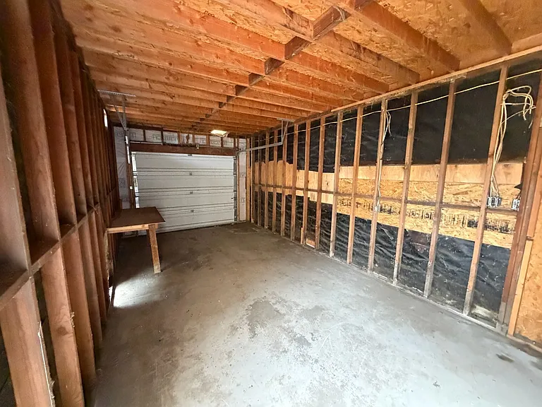 4410 S Holt Rd — Photo 24