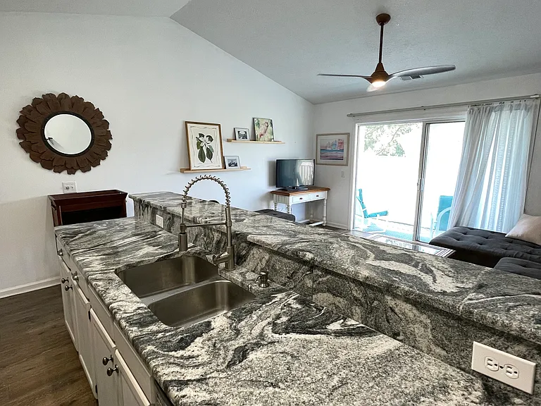 593 Blue River Ct #3H — Photo 3