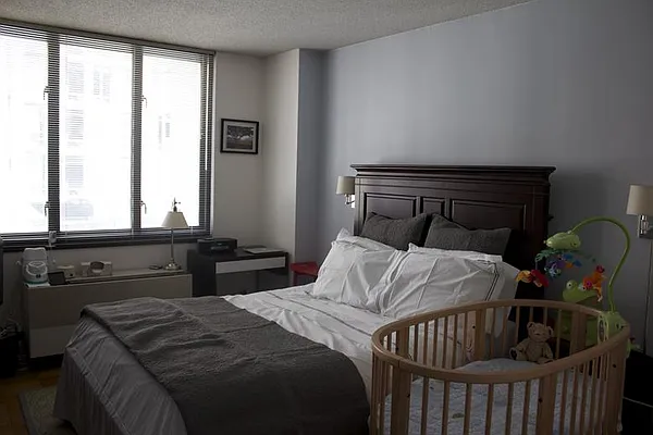 Sold by Real Direct | media 17