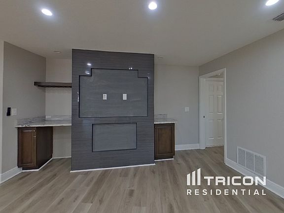 3rd image of 12715 Kimberly Oaks Cir