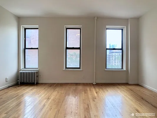 Rented by Sovereign Associates | media 2