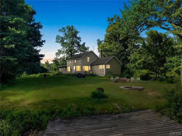 9968 Caughdenoy Rd, Brewerton, NY 13029