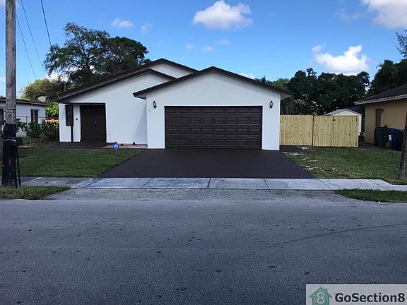 2nd image of 536 NW 14th Ave