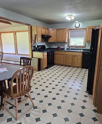 3rd image of 36 Middlesex Rd