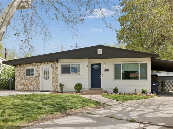 962 N La Verde St, Layton, UT 84041
