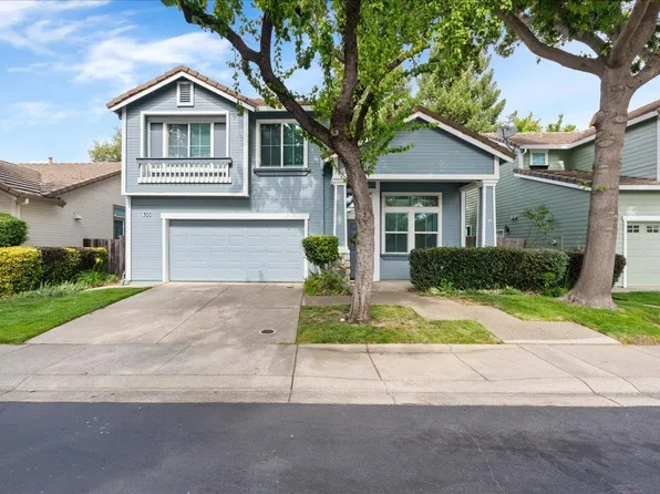 300 Coventry Cir, Folsom, CA 95630