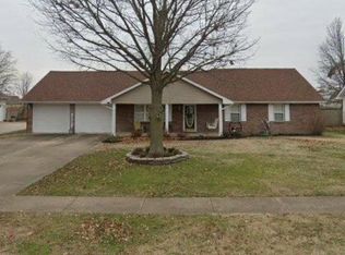 831 Woodruff Ave, Sikeston, MO 63801