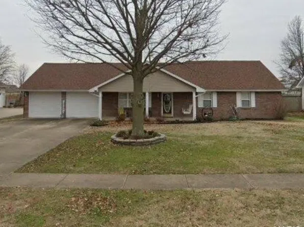 831 Woodruff Ave, Sikeston, MO 63801