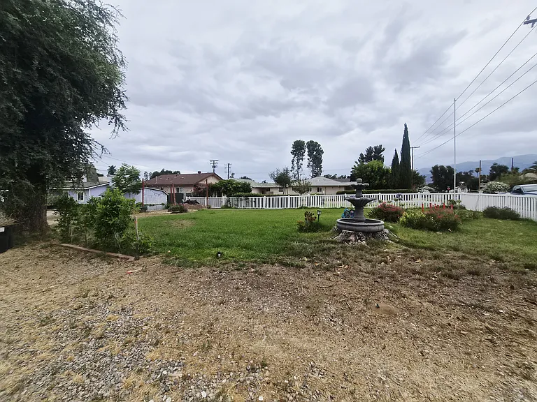 737 Edgar Ave — Photo 13