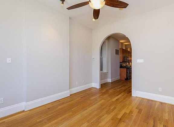 2nd image of 2864 McNair Ave