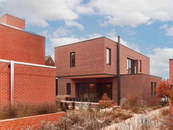 3756 Olive St, Saint Louis, MO 63108