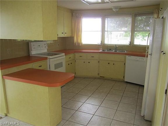 5th image of 504 Charlemagne Blvd