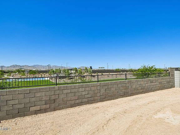 5th image of 24094 W HACIENDA Avenue