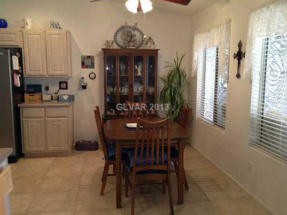 3rd image of 1069 Deangelis Dr