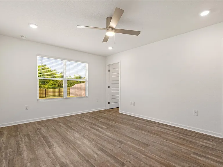 8676 Summer Bay Ln — Photo 10