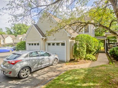 15 Castlegate Dr #A, Springfield, MA, 01129