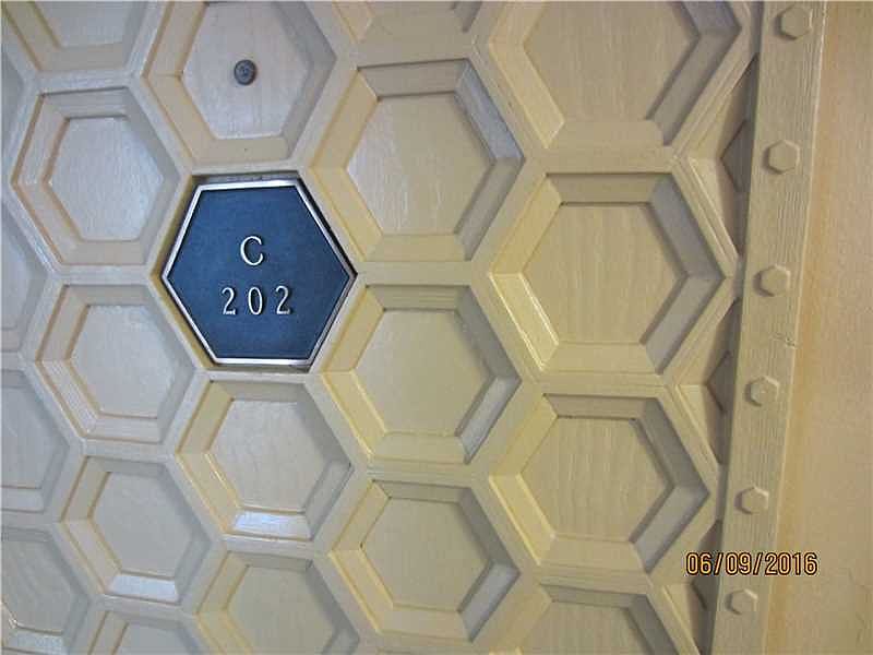 1st image of 1111 Crandon Blvd APT C202