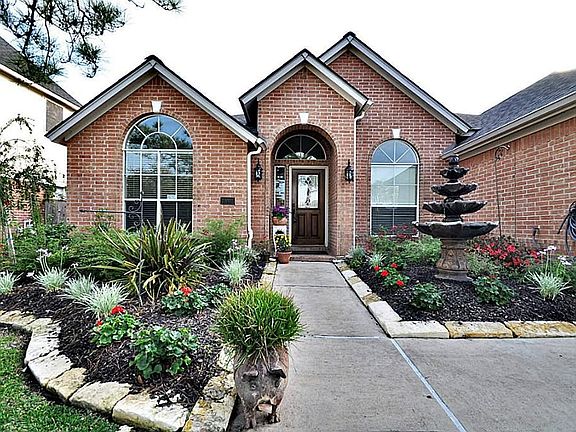 3rd image of 7502 Orchard Hills Ln