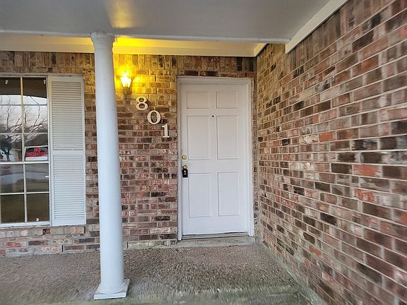 2nd image of 801 Sunnybrook Dr