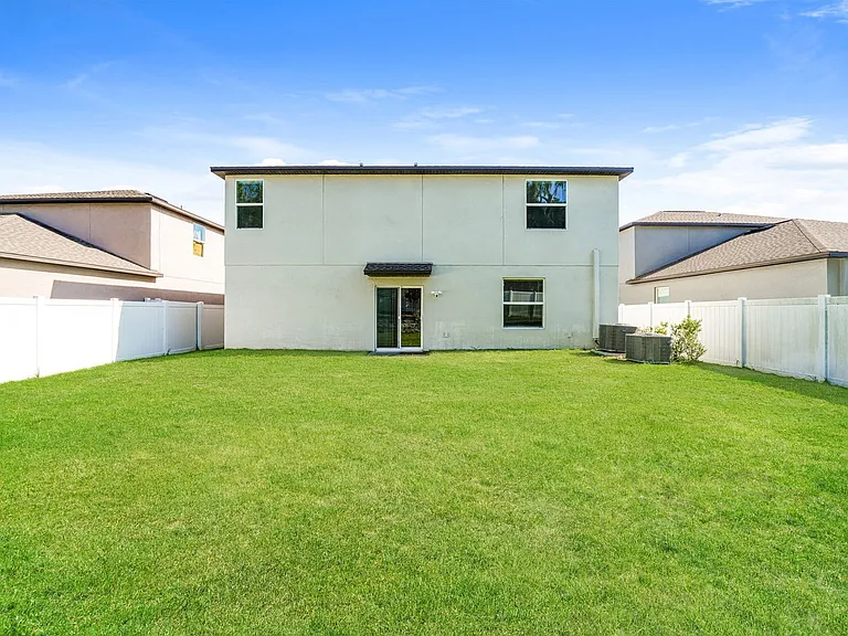 36590 Garden Wall Way — Photo 24