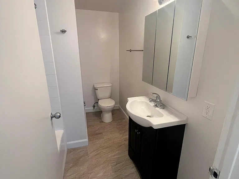 3726 Midvale Ave #2 — Photo 7