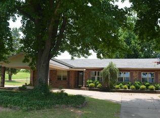 18526 Sand Plant Rd, Spiro, OK 74959