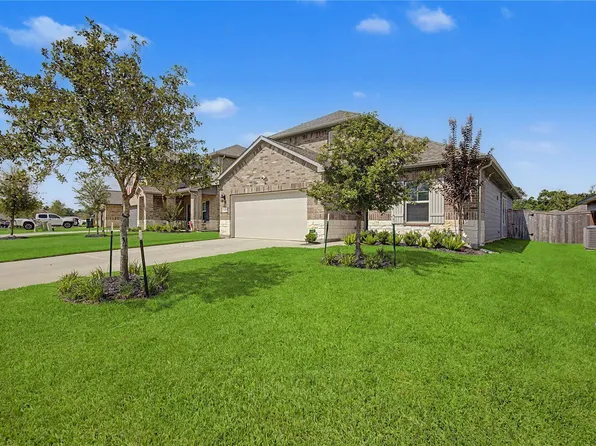 1526 King Ranch Rd, Conroe, TX 77301