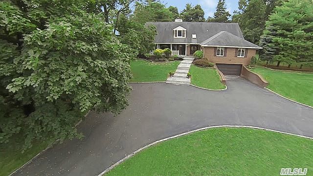 1st image of 90 2nd St