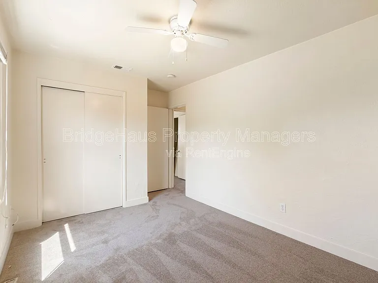 5625 Gables St #A — Photo 9