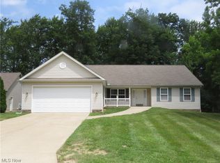 7619 Angela Ln, Madison, OH 44057