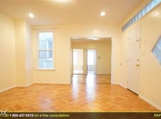 6437 Central Ave, Glendale, NY 11385