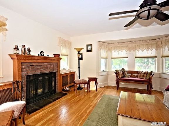 2nd image of 41 Bayview Ave