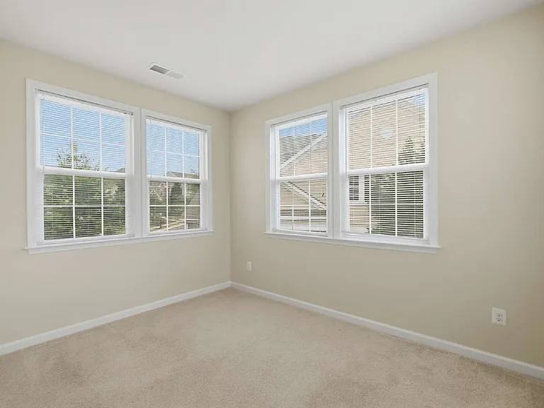 20920 Ashburn Heights Dr — Photo 39
