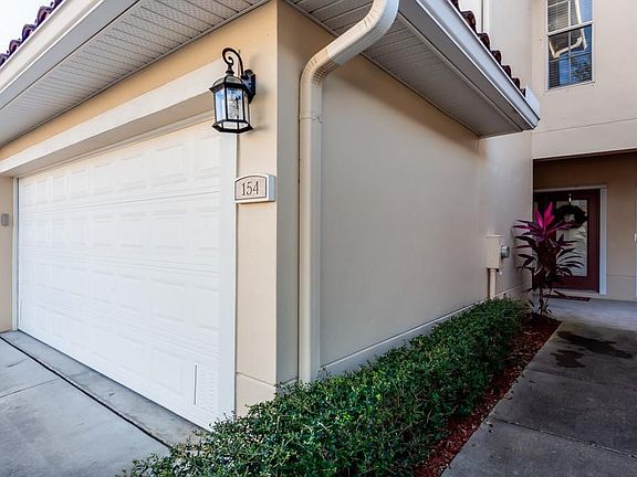 2nd image of 154 Valencia Cir