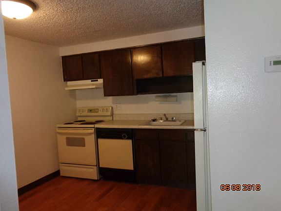 3rd image of 1304 S Parker Rd APT 245