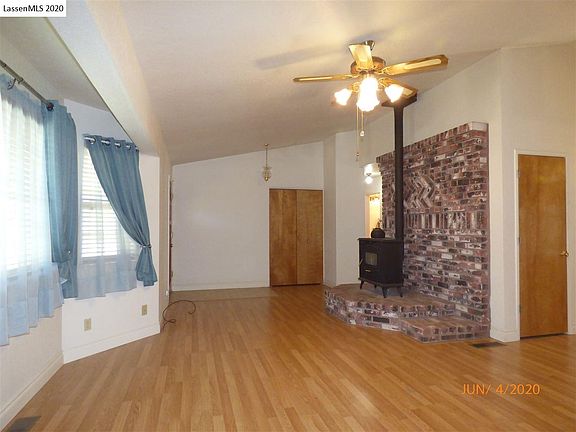 3rd image of 713 655th Hwy #395