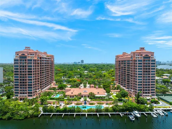 60 Edgewater Dr APT 11F, Coral Gables, FL 33133