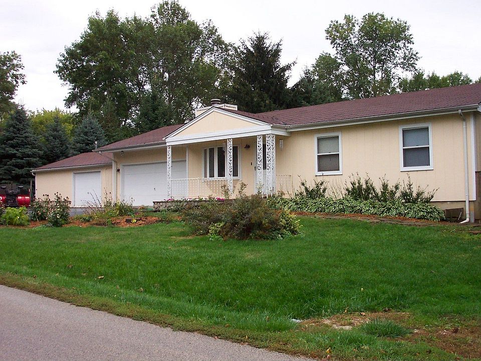 2nd image of 25341 W Greenview Ave
