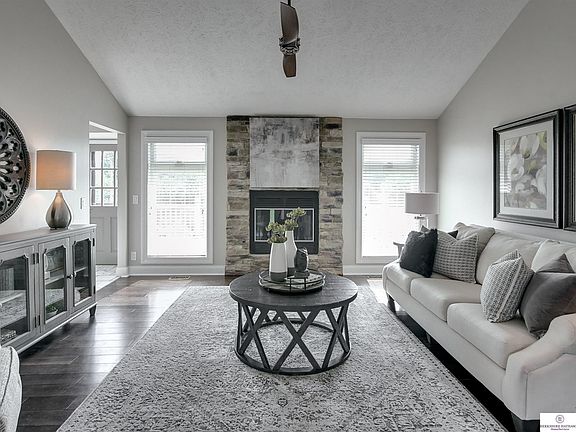 5th image of 3309 S 152nd Cir