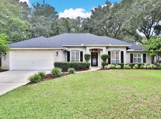 1021 Flora Parke Dr, Saint Johns, FL 32259